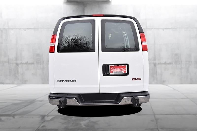 2024 GMC Savana 2500 4.3L V6 Cargo Van Convenience & Chrome Appearance Packages