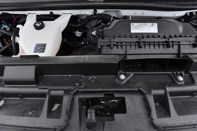 2024 GMC Savana 2500 Cargo Van Convenience & Chrome Appearance Packages