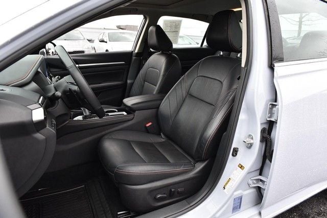 2024 Nissan Altima SR