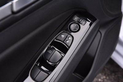 2024 Nissan Altima SR