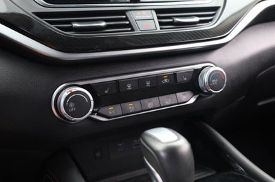 2024 Nissan Altima SR