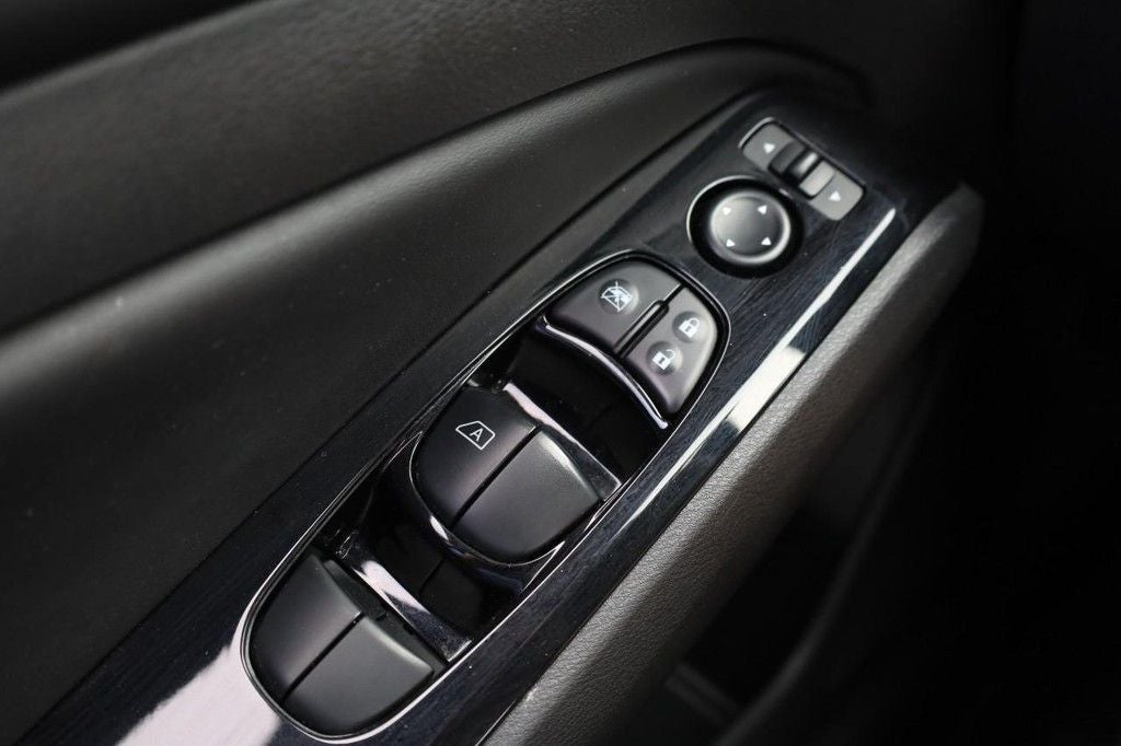 2024 Nissan Altima SR