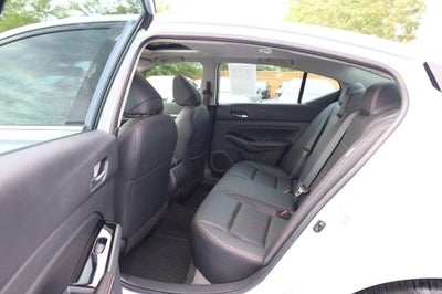 2024 Nissan Altima SR