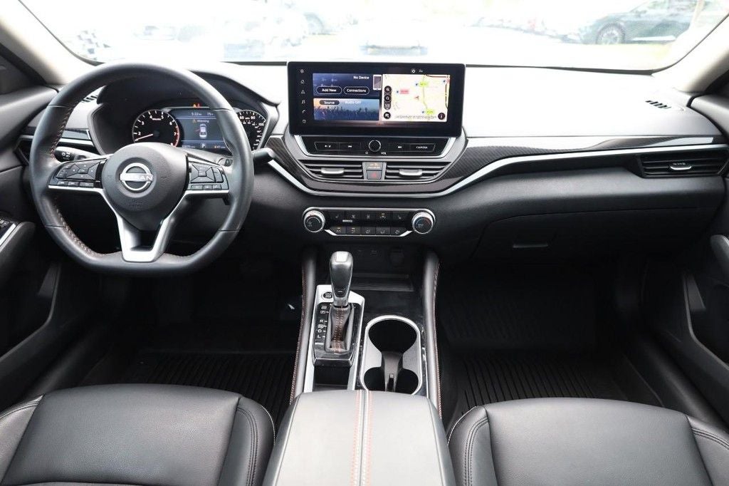 2024 Nissan Altima SR