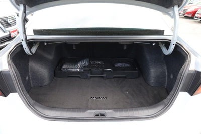 2024 Nissan Altima SR