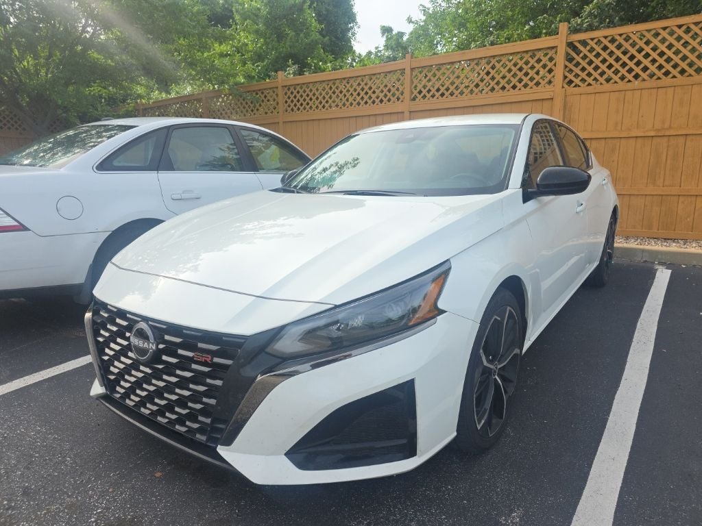 2024 Nissan Altima SR