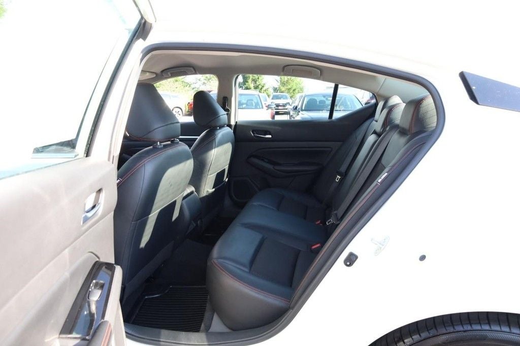 2024 Nissan Altima SR