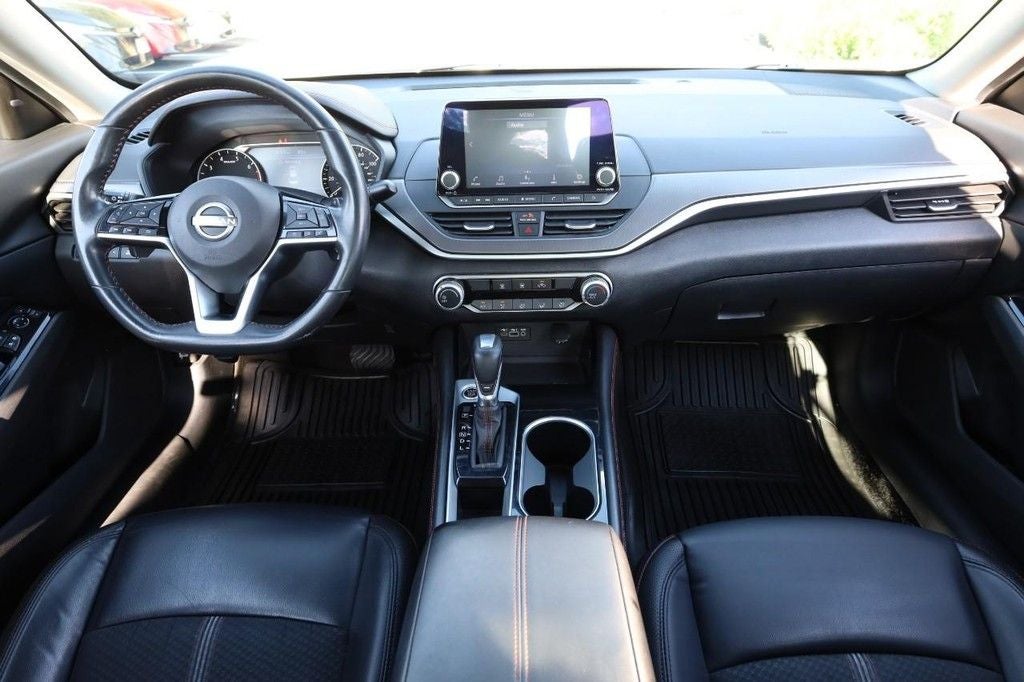 2024 Nissan Altima SR