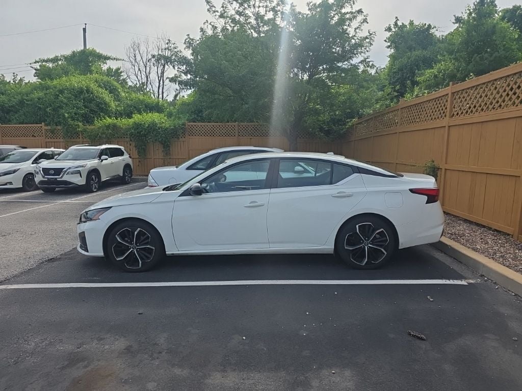 2024 Nissan Altima SR