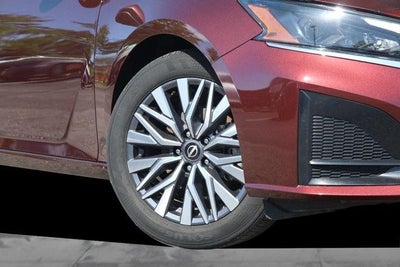 2025 Nissan Altima 2.5 SV Premium Package
