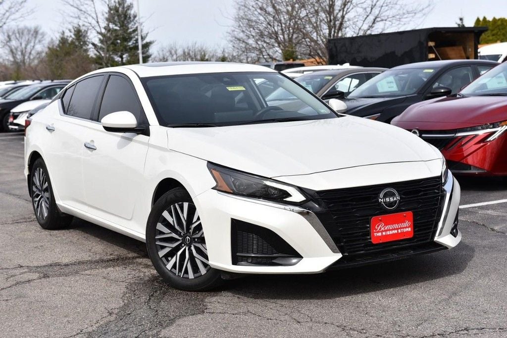 2024 Nissan Altima SV