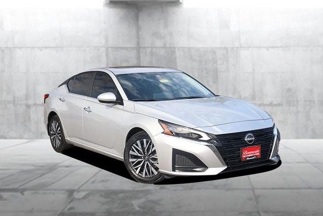 2024 Nissan Altima SV