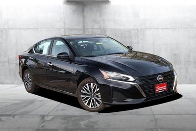 2024 Nissan Altima SV