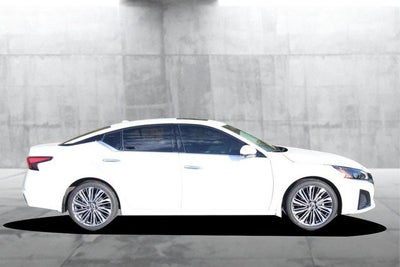 2025 Nissan Altima SL