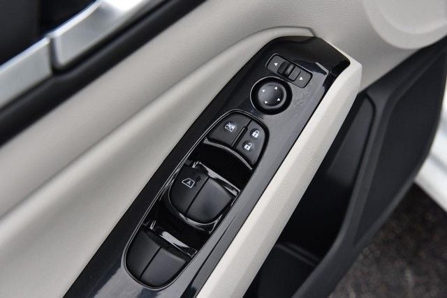 2025 Nissan Altima SL