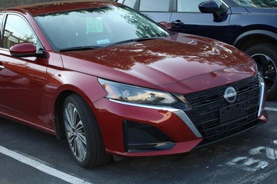 2025 Nissan Altima SL