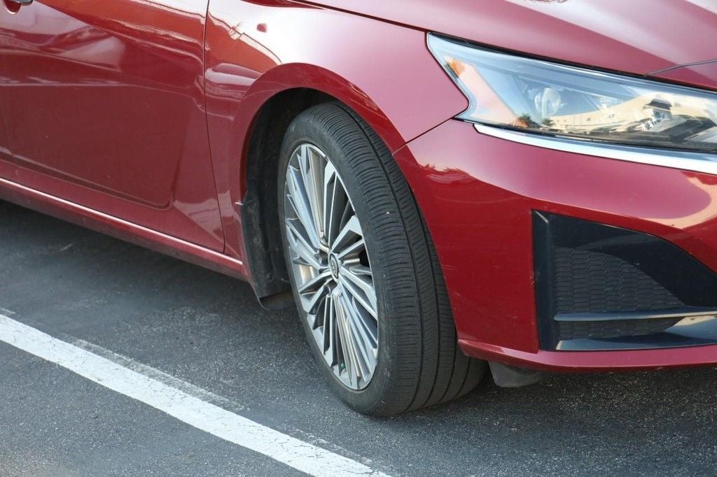 2025 Nissan Altima SL