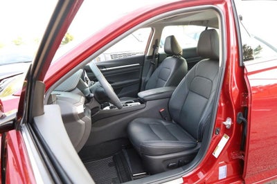 2025 Nissan Altima SL