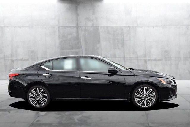 2025 Nissan Altima SL