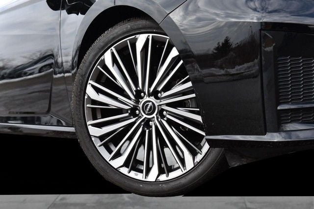 2025 Nissan Altima SL