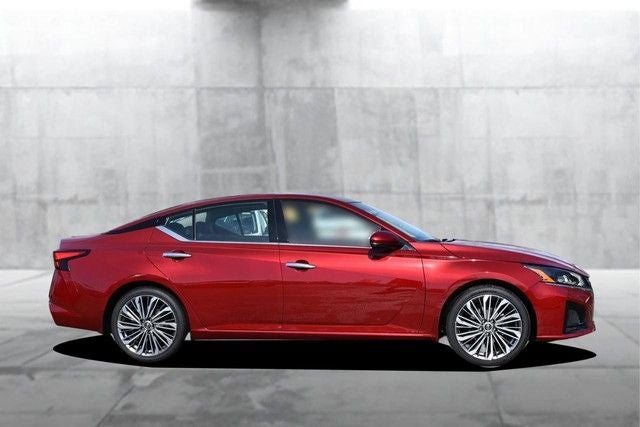 2025 Nissan Altima SL