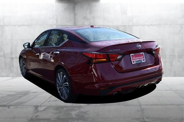 2025 Nissan Altima SL