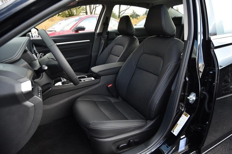 2025 Nissan Altima SL