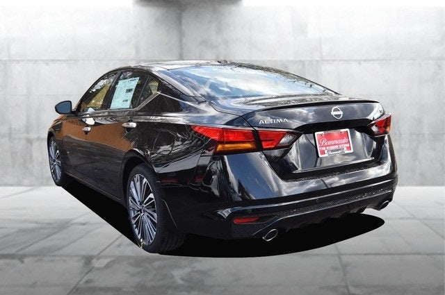 2025 Nissan Altima SL