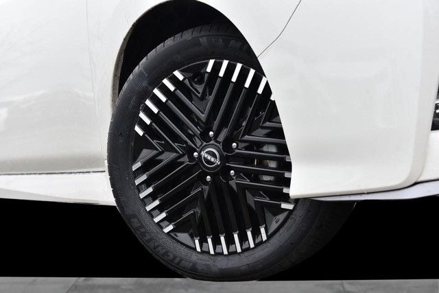 2024 Nissan Leaf SV Plus