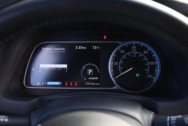 2025 Nissan Leaf SV Plus
