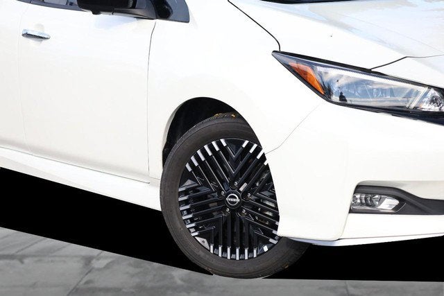2025 Nissan Leaf SV Plus