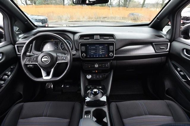 2024 Nissan Leaf SV Plus