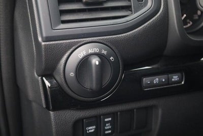 2024 Nissan Titan SV 4WD Convenience/ Utility/ Tow Packages
