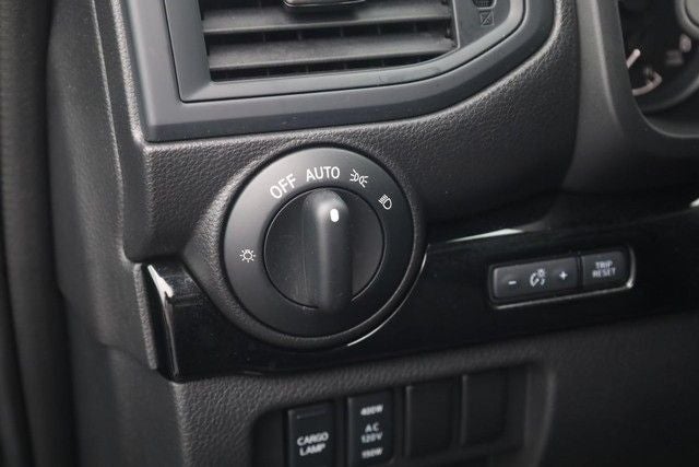 2024 Nissan Titan SV 4WD Convenience/ Utility/ Tow Packages