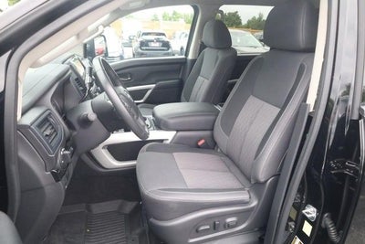2024 Nissan Titan SV 4WD Convenience/ Utility/ Tow Packages