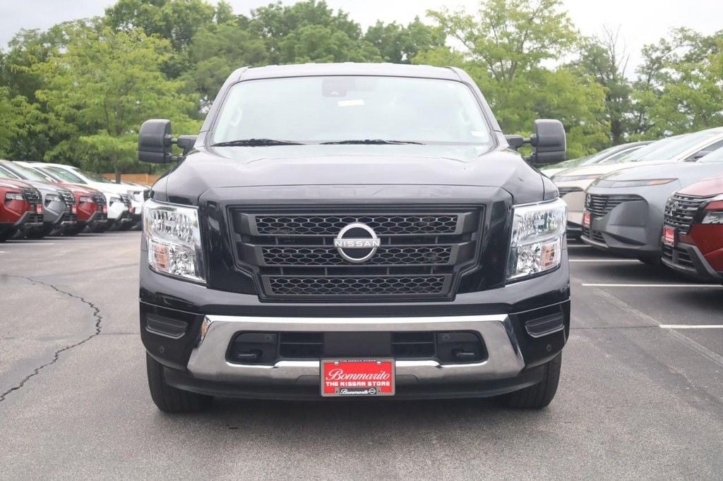 2024 Nissan Titan SV 4WD Convenience/ Utility/ Tow Packages