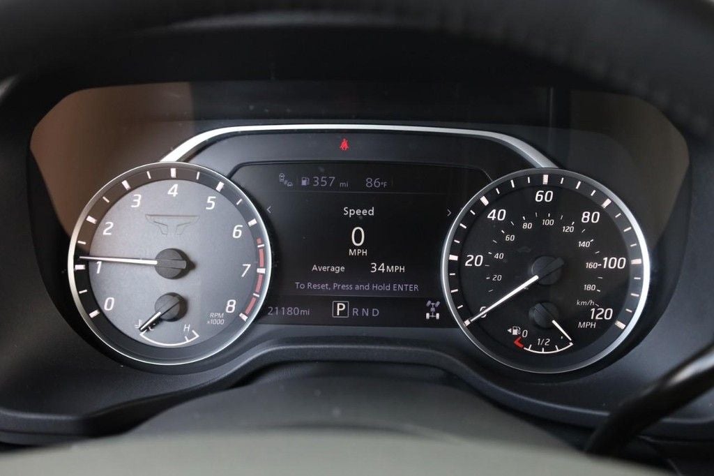 2024 Nissan Titan XD SV 4WD Utility & Convenience Packages