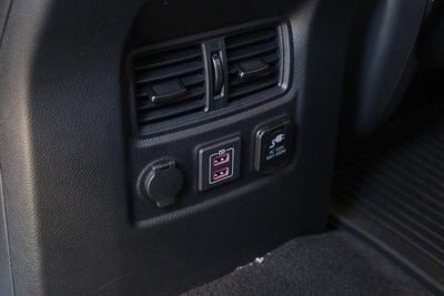 2024 Nissan Titan XD SV 4WD Utility & Convenience Packages