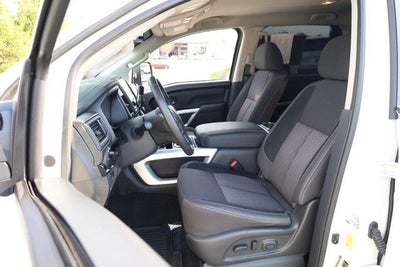 2024 Nissan Titan XD SV 4WD Utility & Convenience Packages