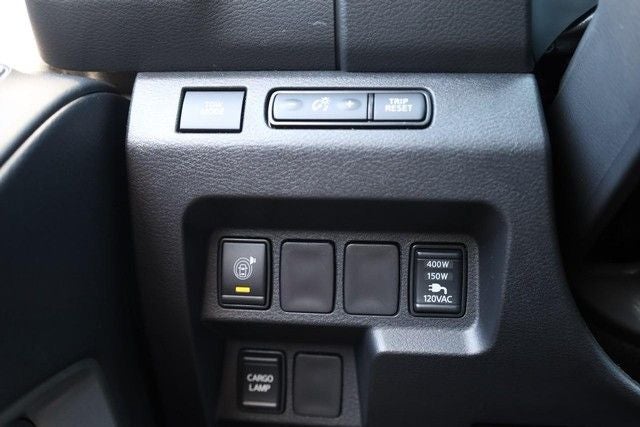 2025 Nissan Frontier Crew Cab SV