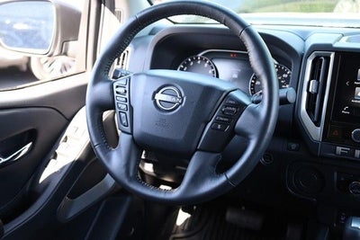 2025 Nissan Frontier Crew Cab SV