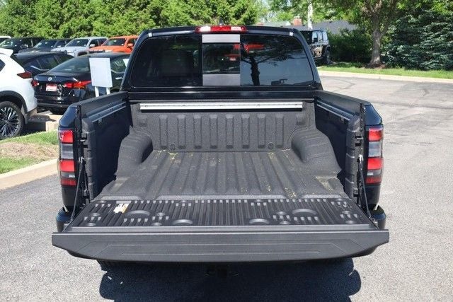 2025 Nissan Frontier Crew Cab SV