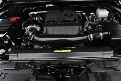 2025 Nissan Frontier Crew Cab SV