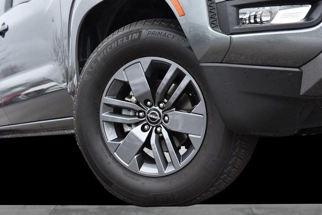 2025 Nissan Frontier Crew Cab SV