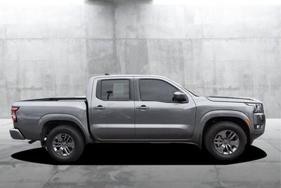 2025 Nissan Frontier Crew Cab SV