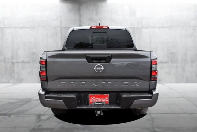2025 Nissan Frontier Crew Cab SV