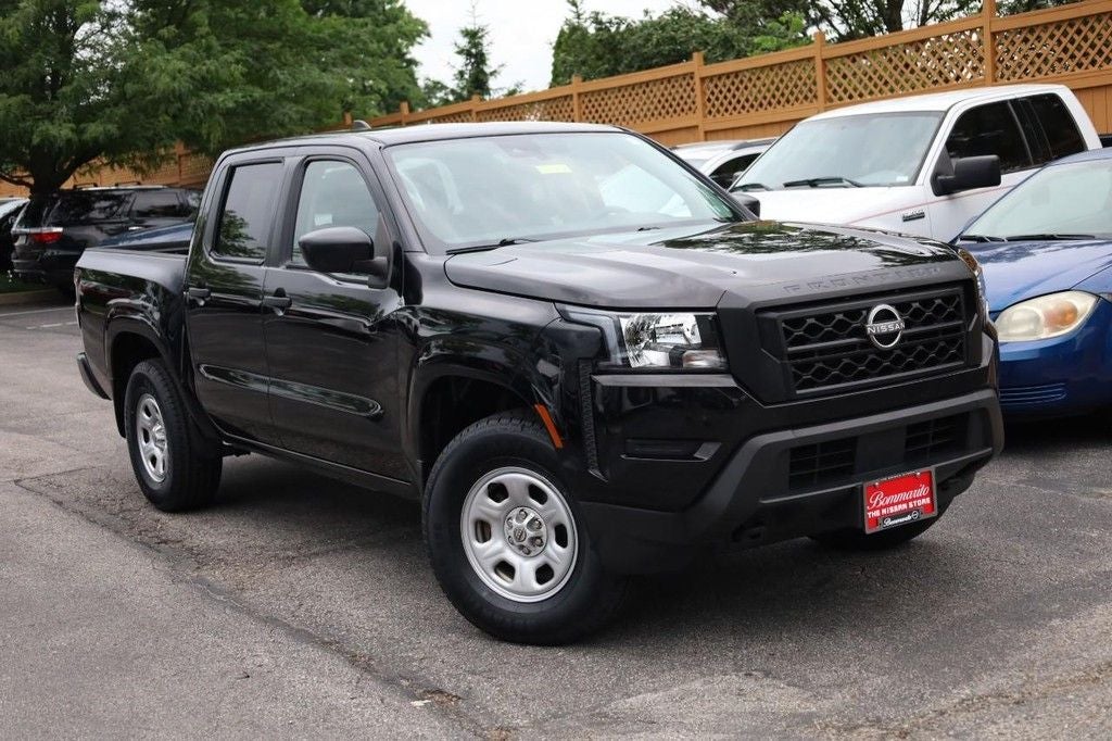 2022 Nissan Frontier Crew Cab S