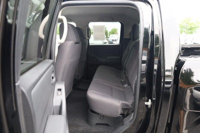 2022 Nissan Frontier Crew Cab S