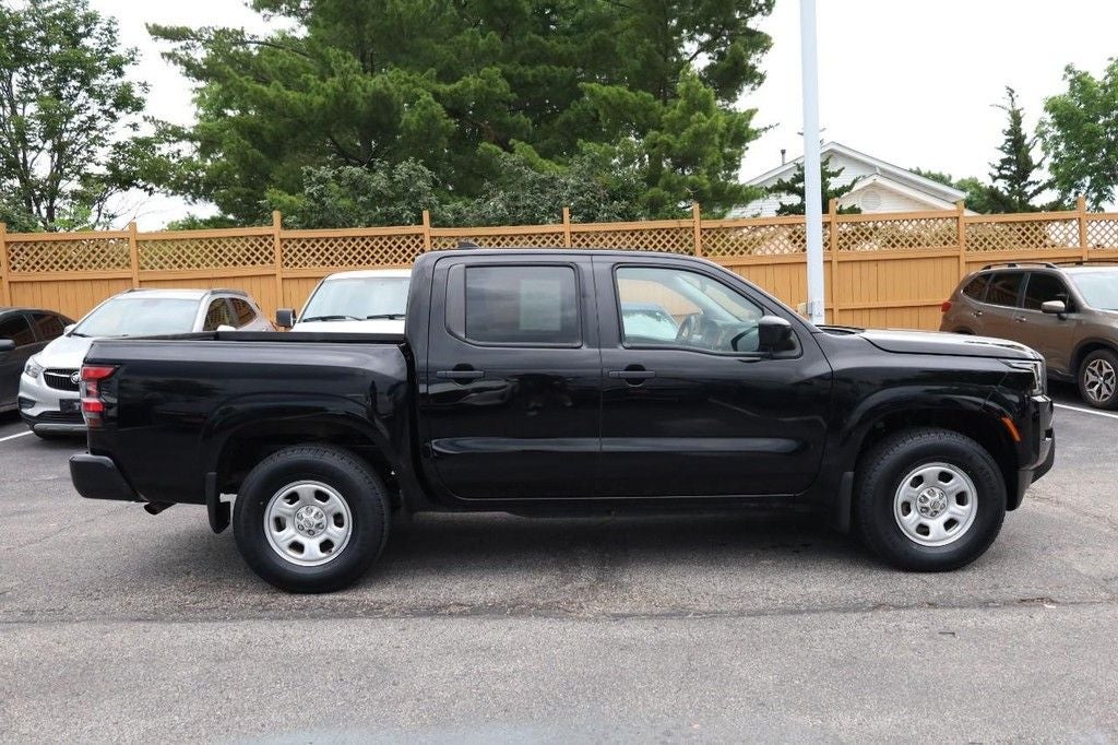 2022 Nissan Frontier Crew Cab S