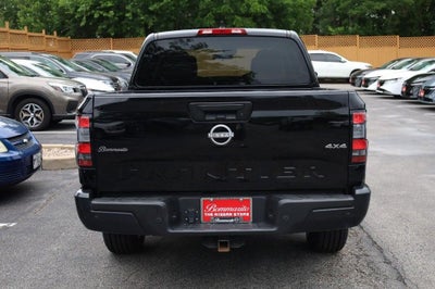 2022 Nissan Frontier Crew Cab S